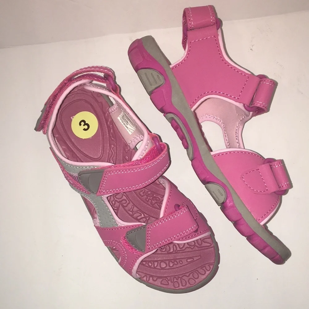 Khombu Girls Lilly Pink & Gray River Sandals